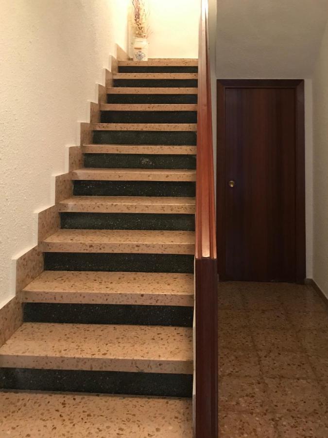 Casa De La Abuela Villa Fabero Luaran gambar